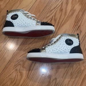 High Top Christian Louboutin🔥  authentic